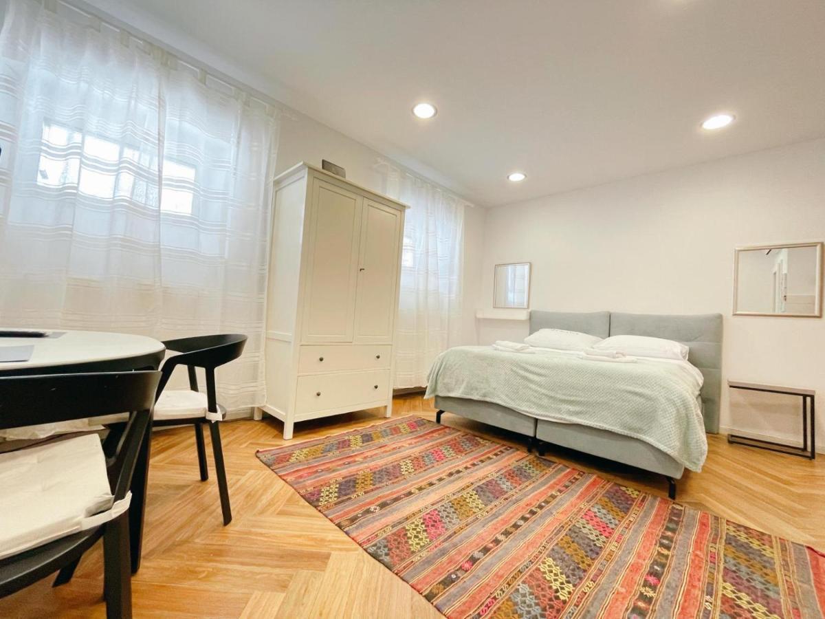 Apartment Candy Pula Exterior photo