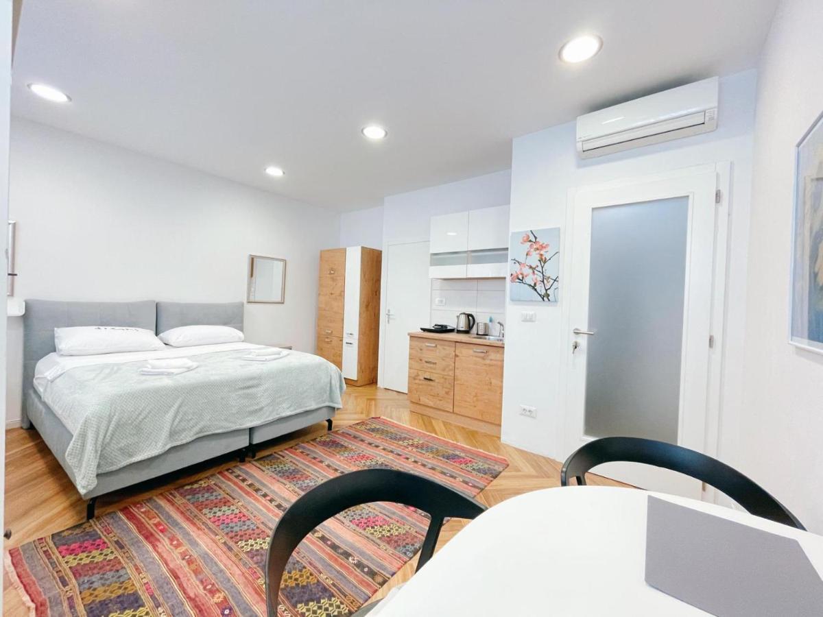 Apartment Candy Pula Exterior photo